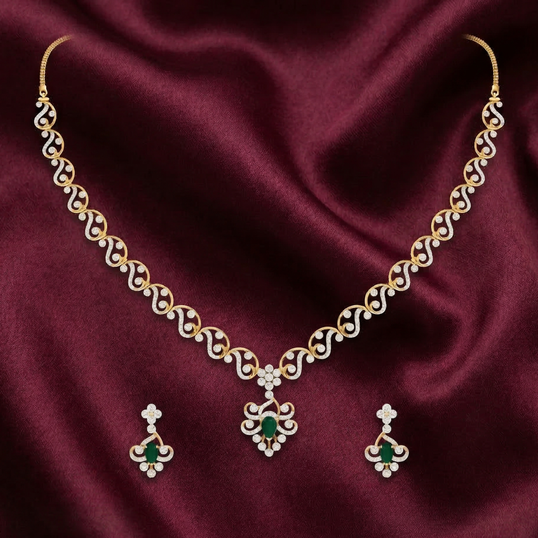 Elegant Diamond Splendor Necklace Set