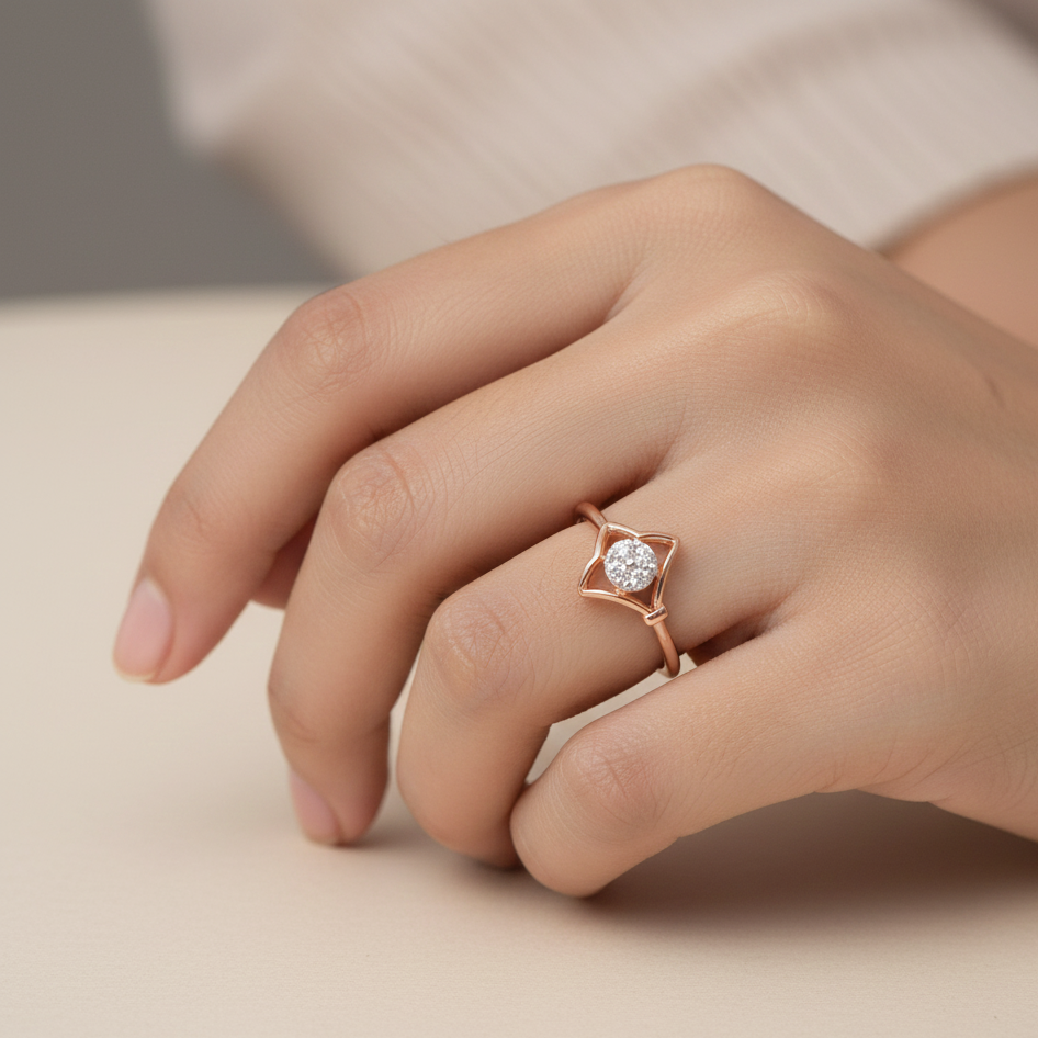 Diamond Luxe Petal Crest Ring - 3