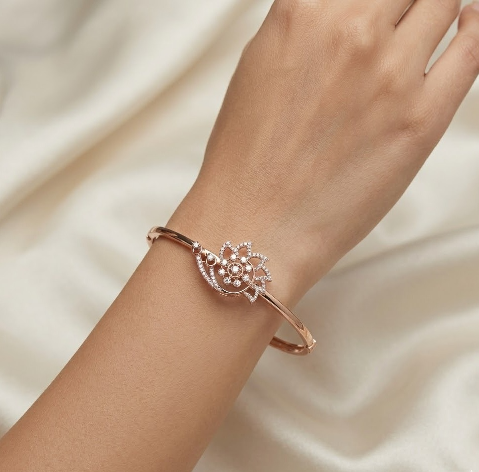 Diamond Signature Link Bracelet