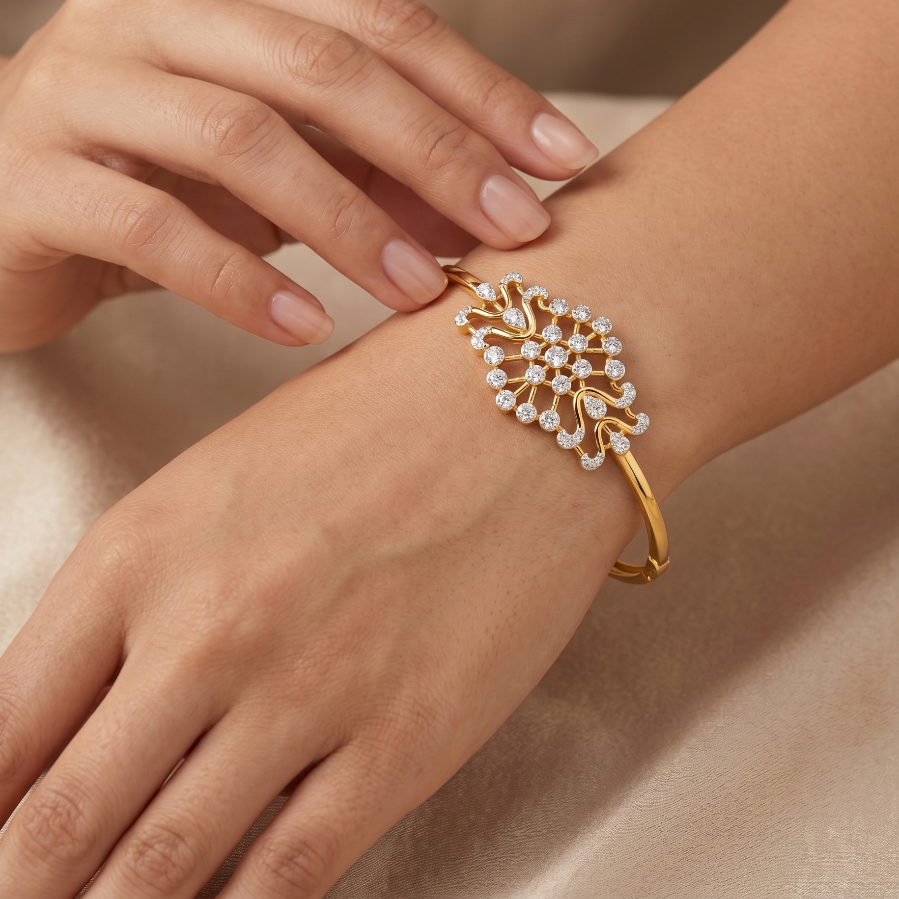 Diamond Gleaming Bracelet - 3