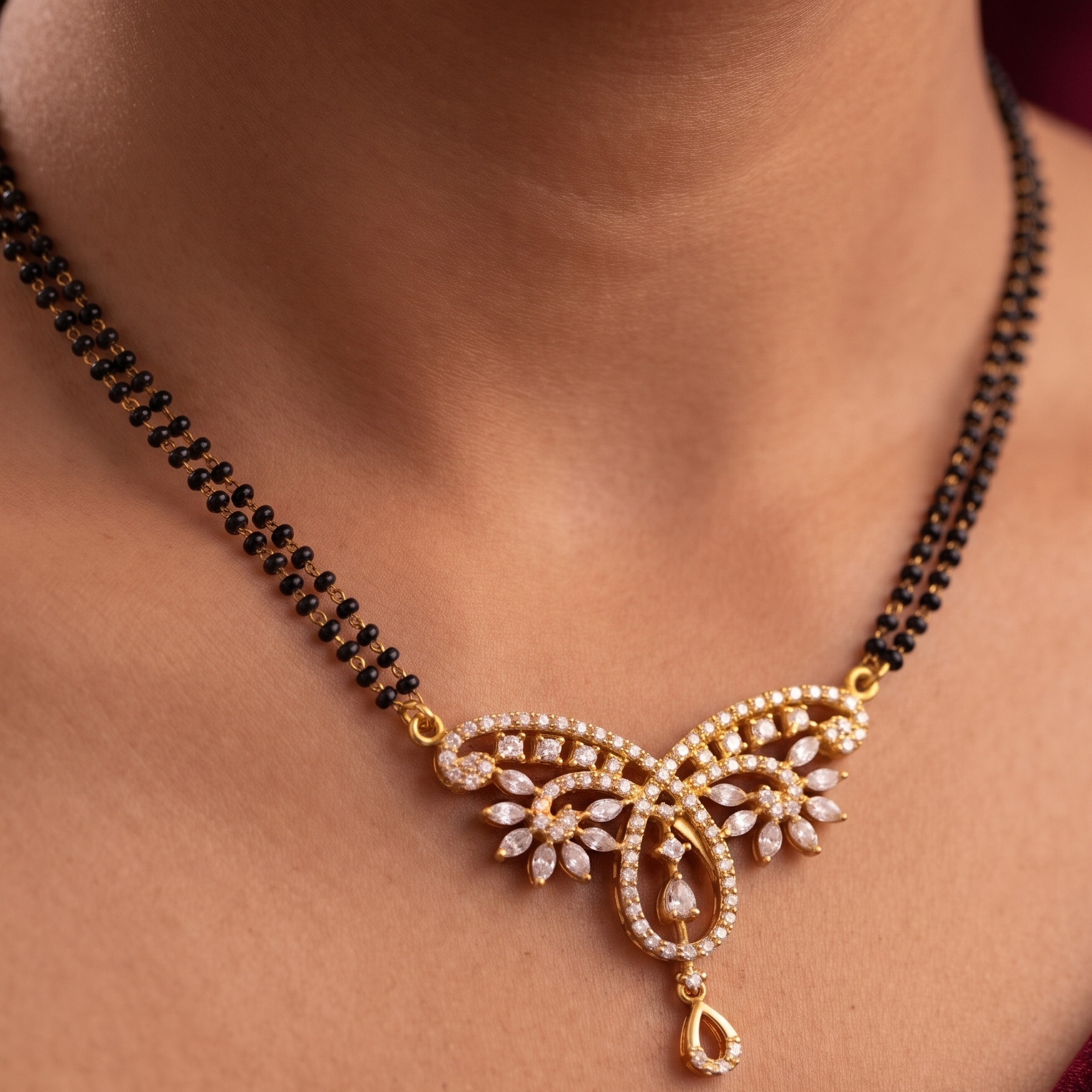 Luminescent Grace Diamond Tanmaniya