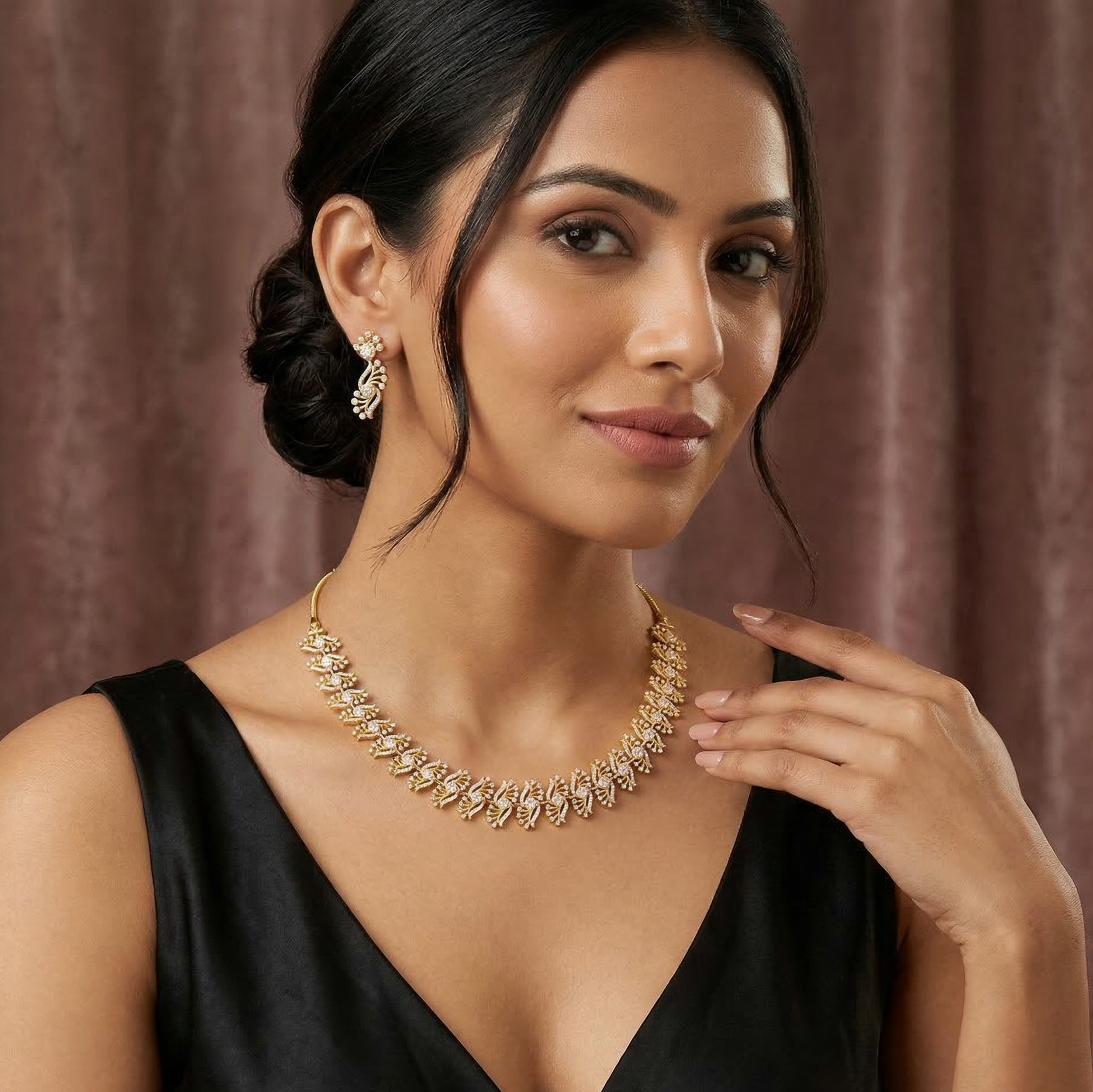Elegant Diamond Bliss Necklace Set - 3