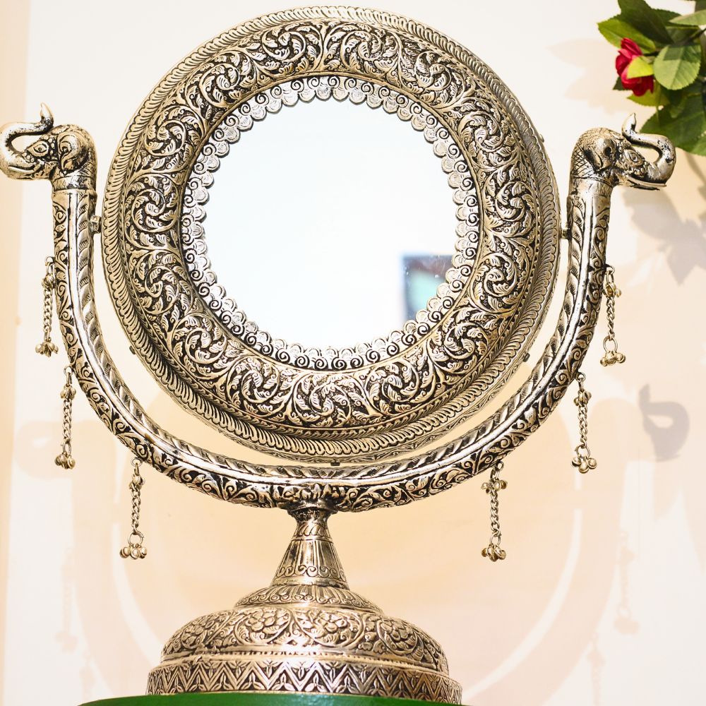 Chitai Mirror