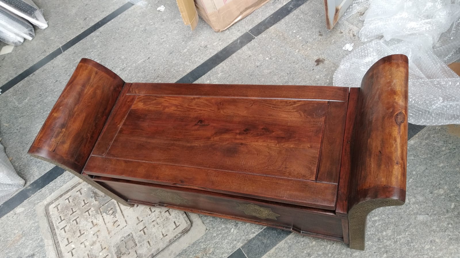 Wooden Sofa Big