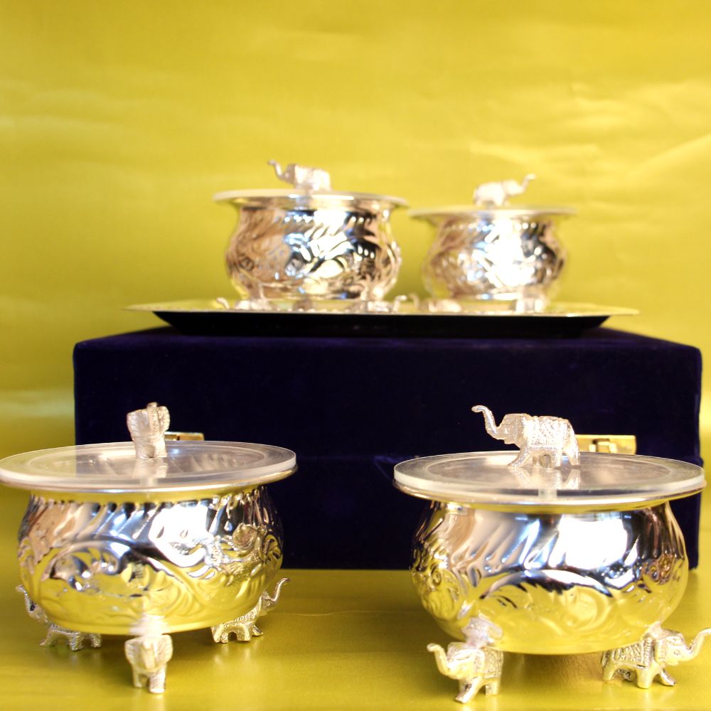 4 Elephant Bowl & Tray With Box