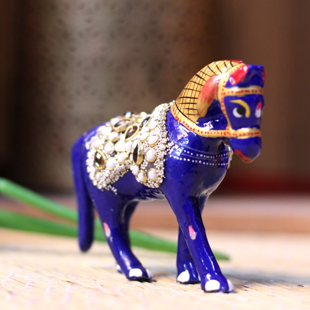 Metal Stone Horse 4'' - 3