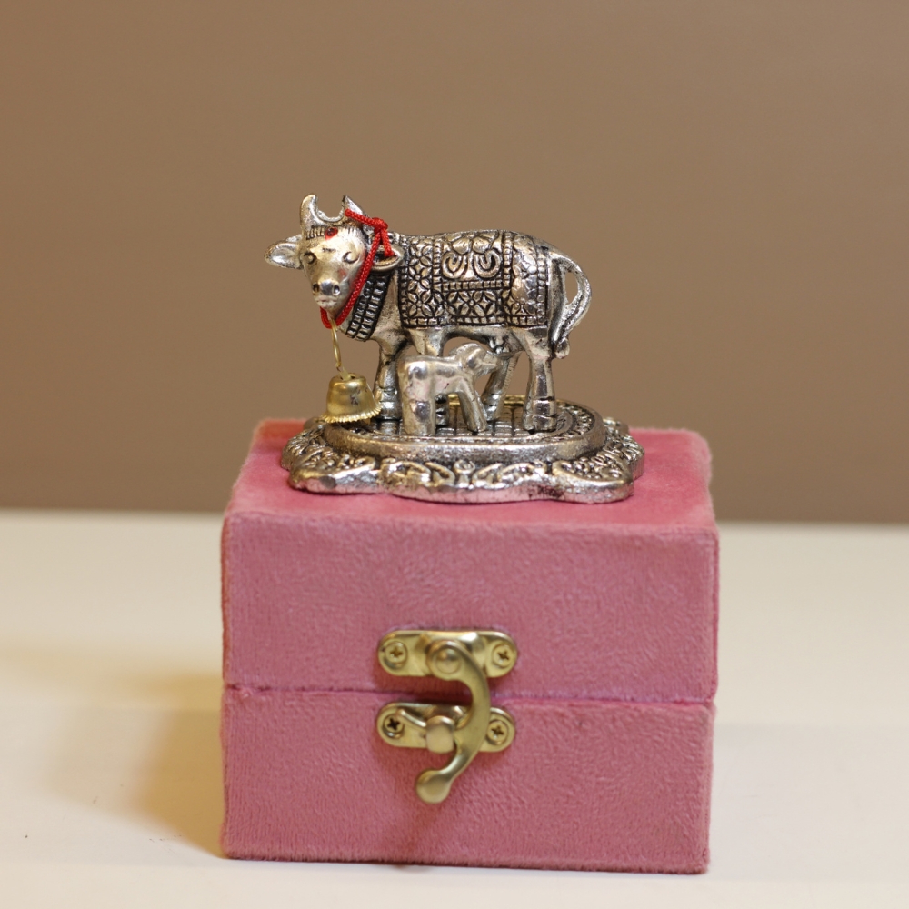 Metal Small Cow W/b