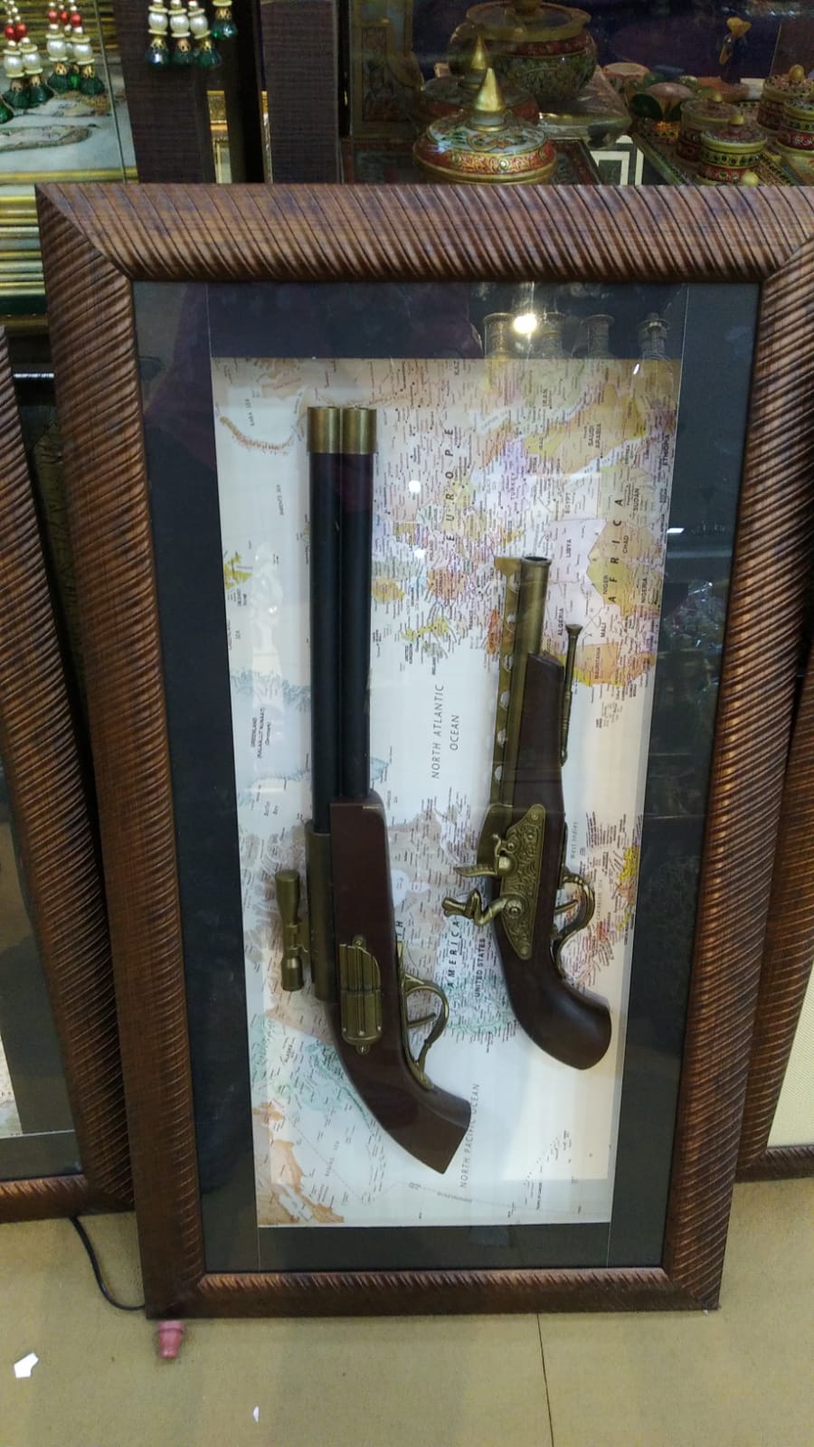 Gun With Frame
