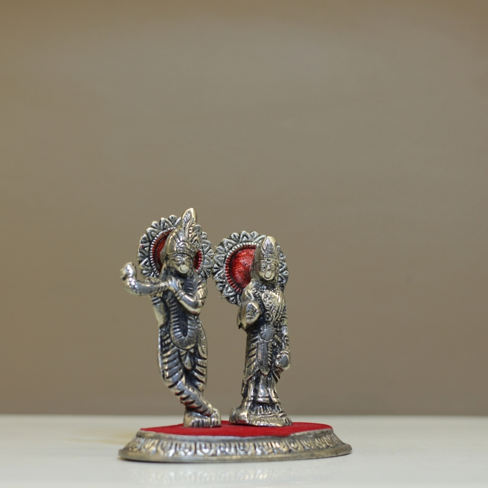 Metal Radha Krishna Ovel Plate - 4