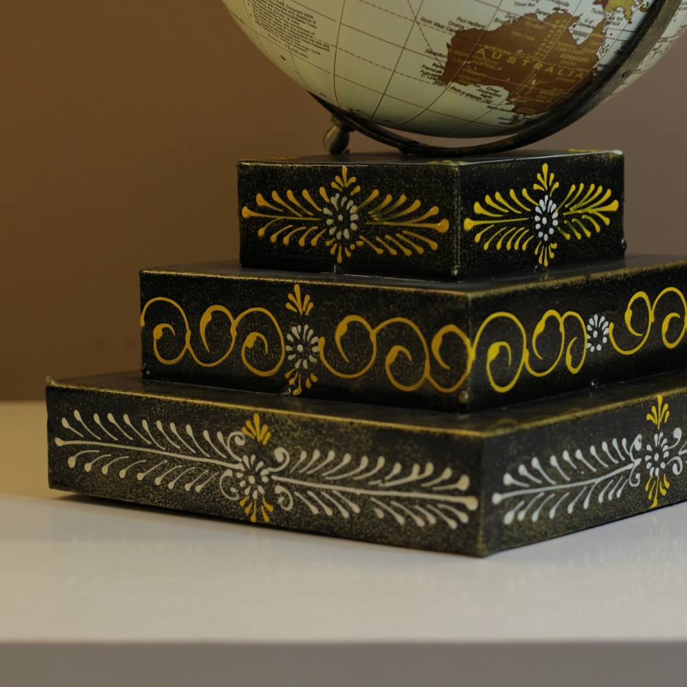 Iron Stand Globe Square - 4
