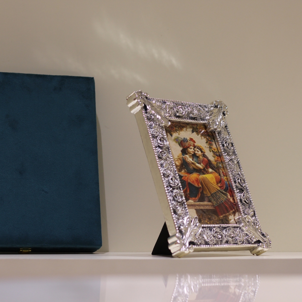 Flower Photo Frame 9'' - 5