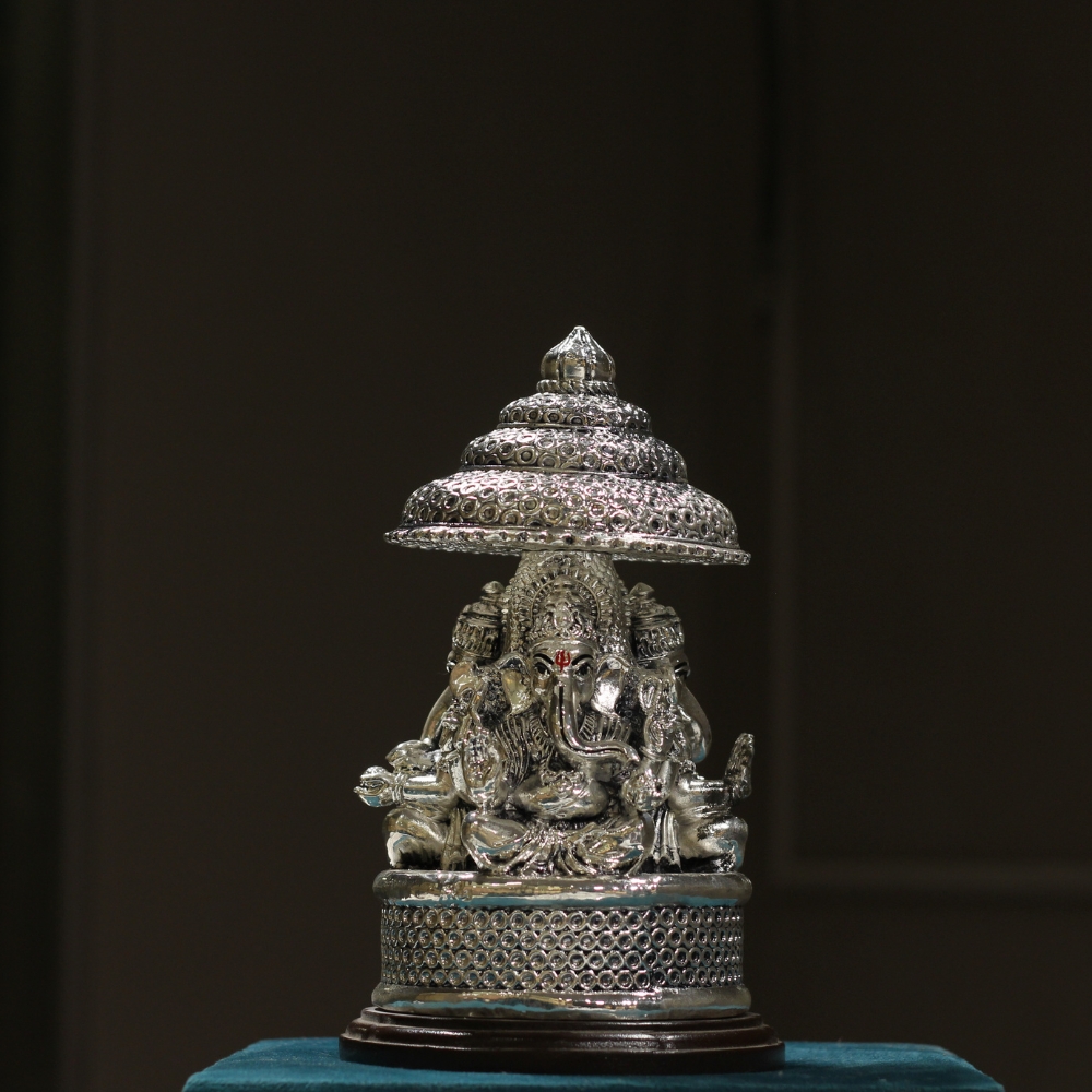 3 Face Ganesh Ji Chatri W/b - 3