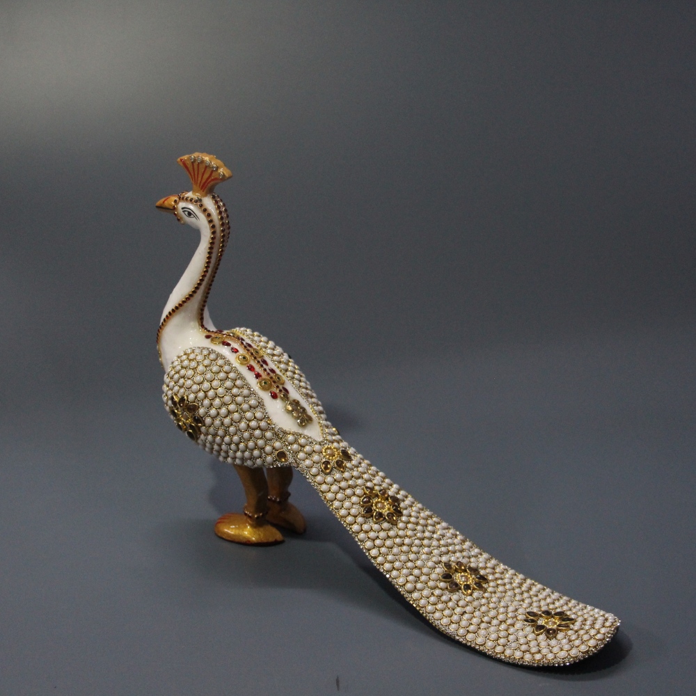 Metal Stone White peacock 8'' - 5