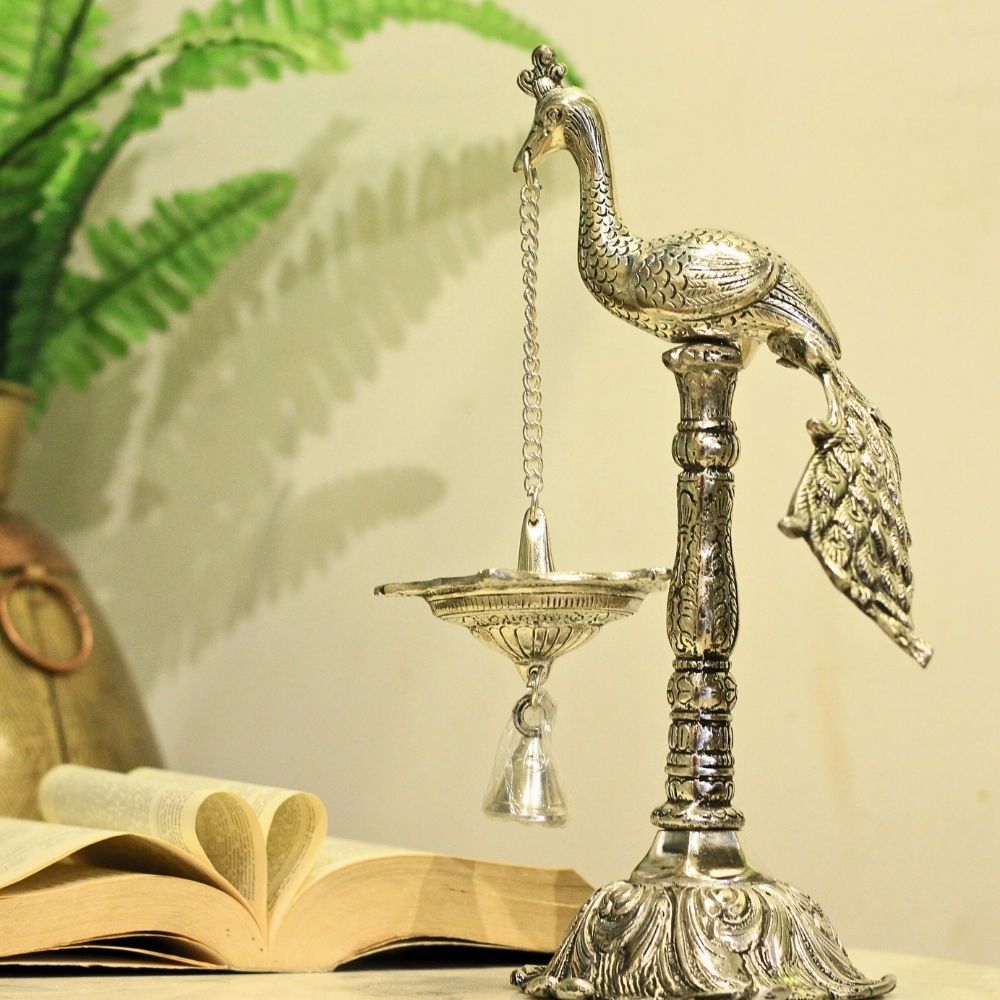 Metal Stand Peacock W/bell - 4