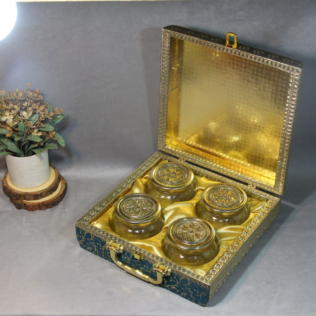 4 Jar DryFruit Box W/handle - 4