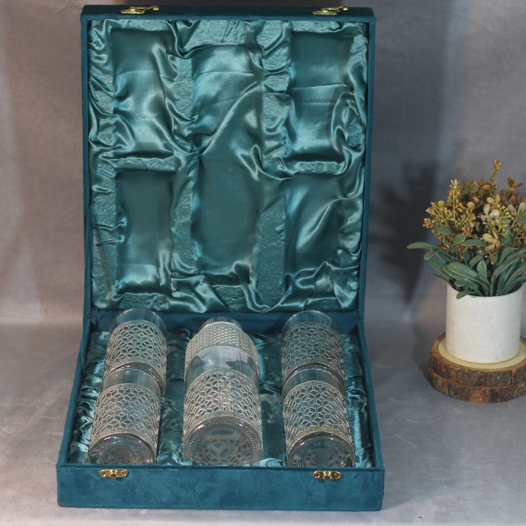 Bottle 4 Glass Set W/box - 7