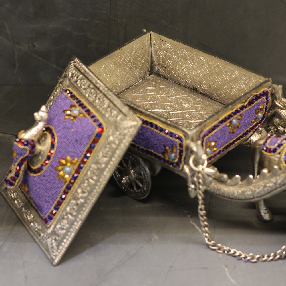 Metal Horse Cart Stone Work - 5