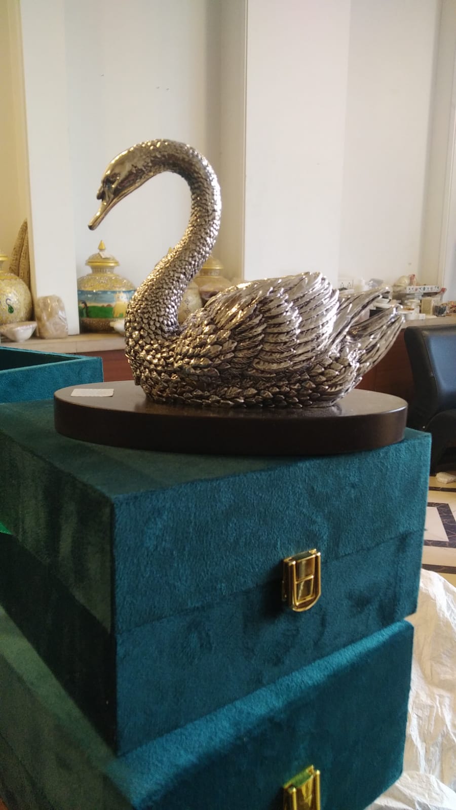 Duck Clad With Silver W/box