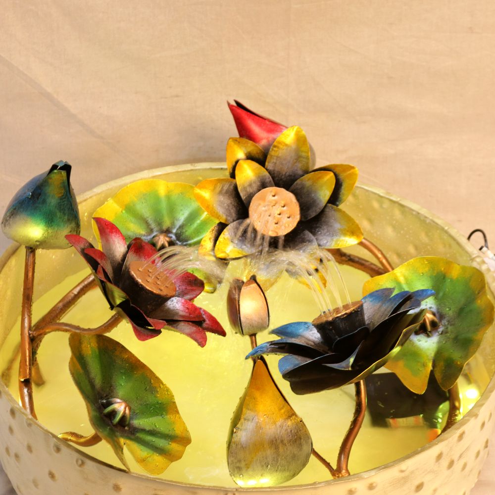 KURLE FOUNTAIN WITH MULTY COLOUR LIGHT