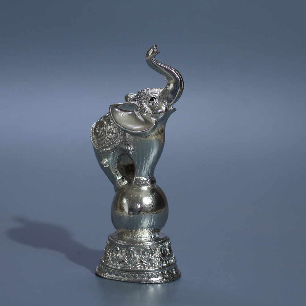 Elephant On Boll SL2114 - 6