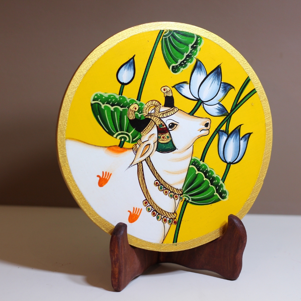 Painted Round Plate Hanging 10x10 - 3