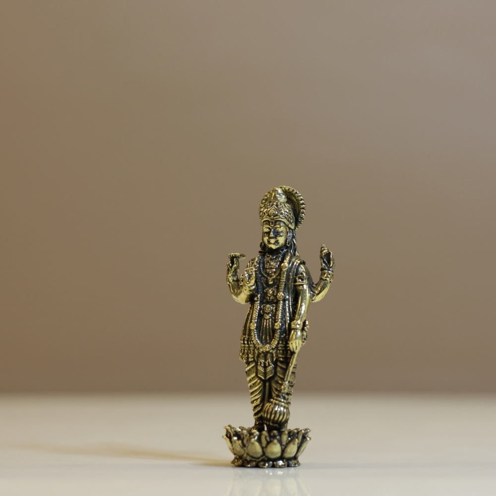 Brass Vishnu Ji Small - 4