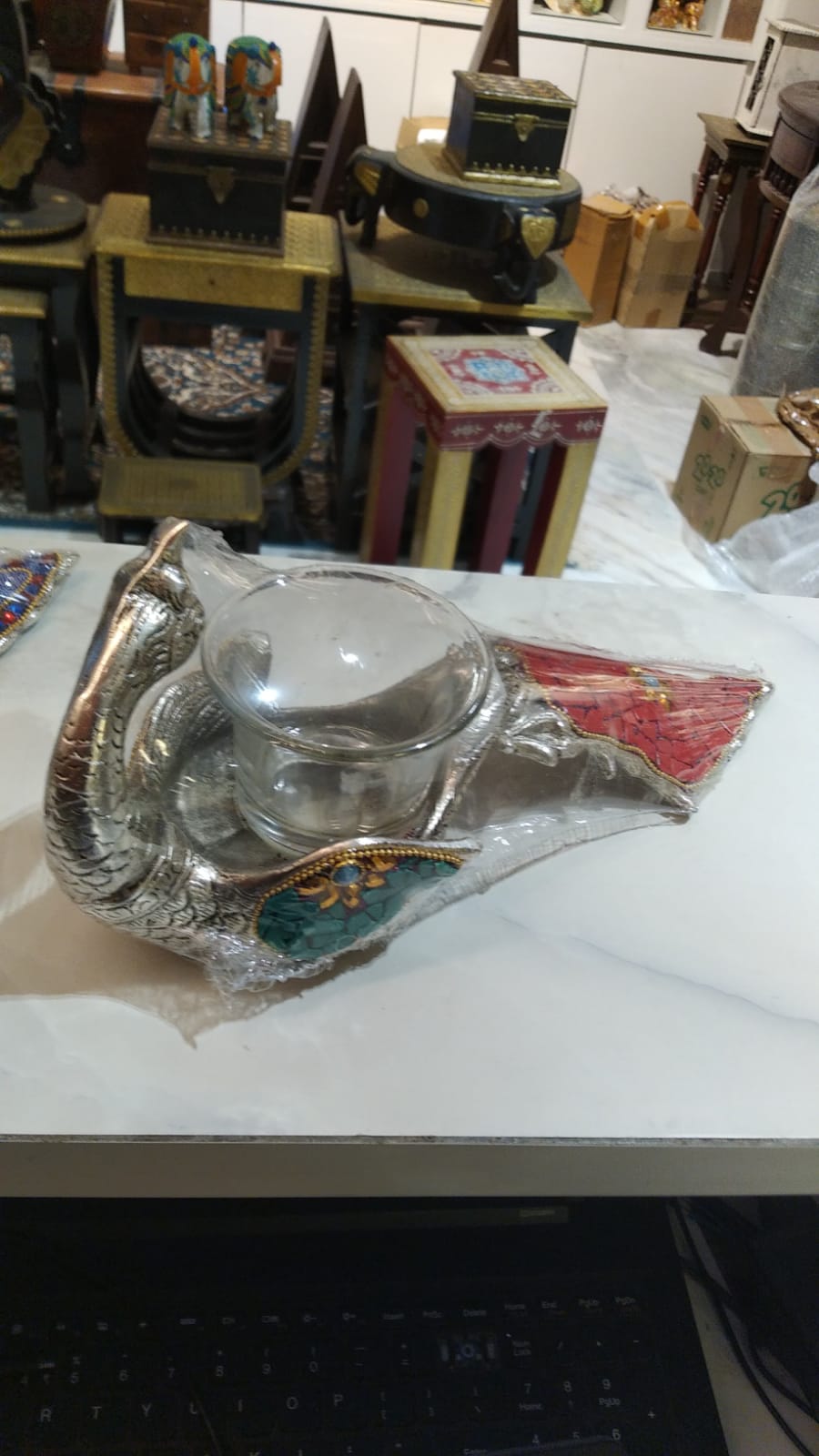 Stone Peacock Tea Light Single