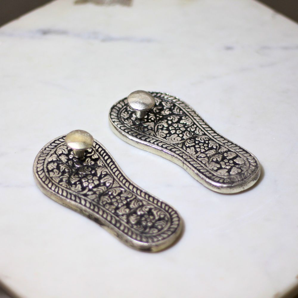 Metal Charan Paduka - 4