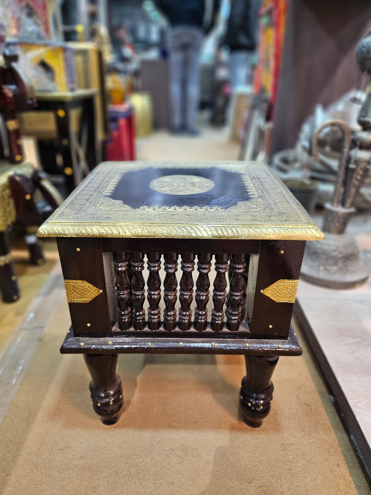 Brass Wooden Beliya Table 16X16X18