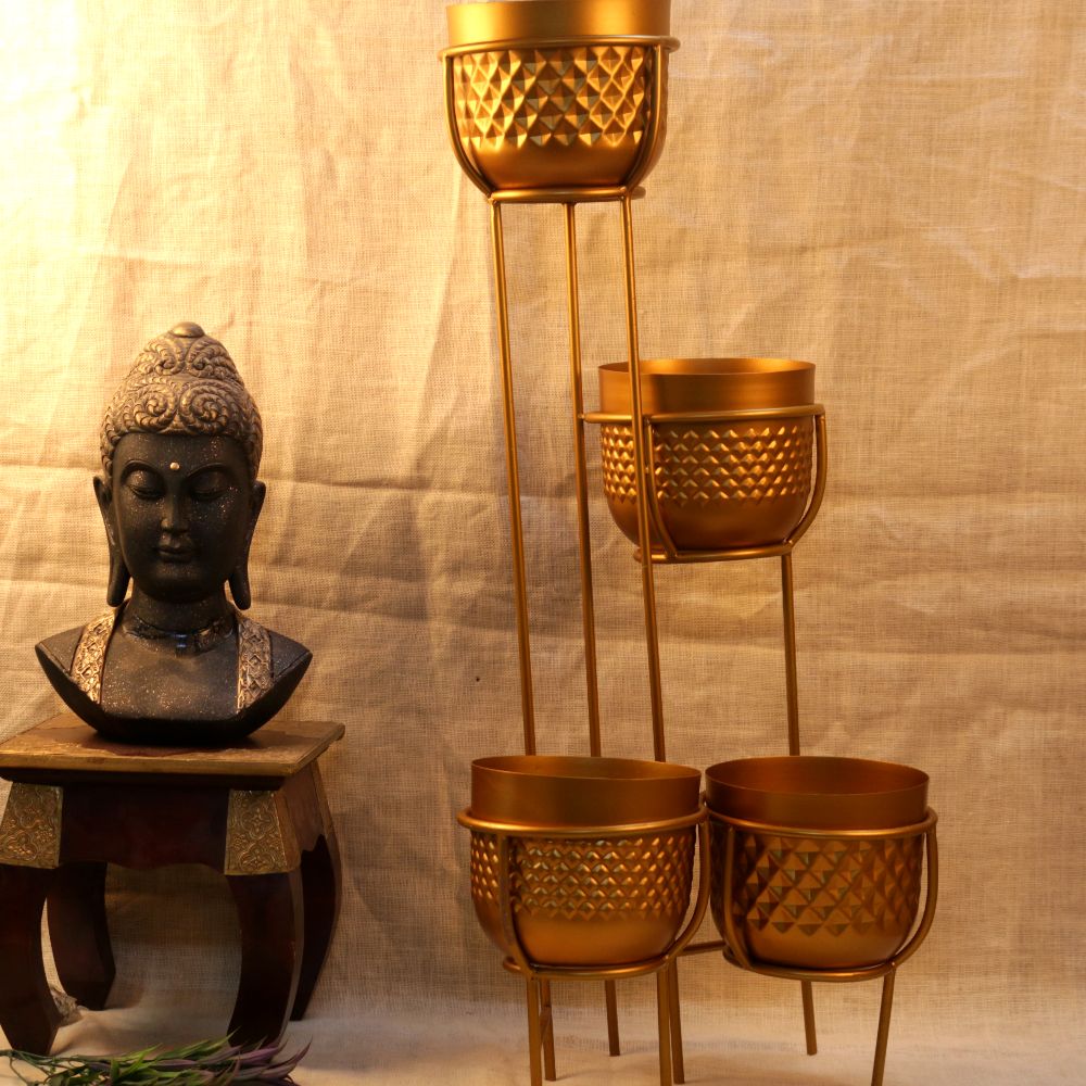 METAL TIER PLANT STAND