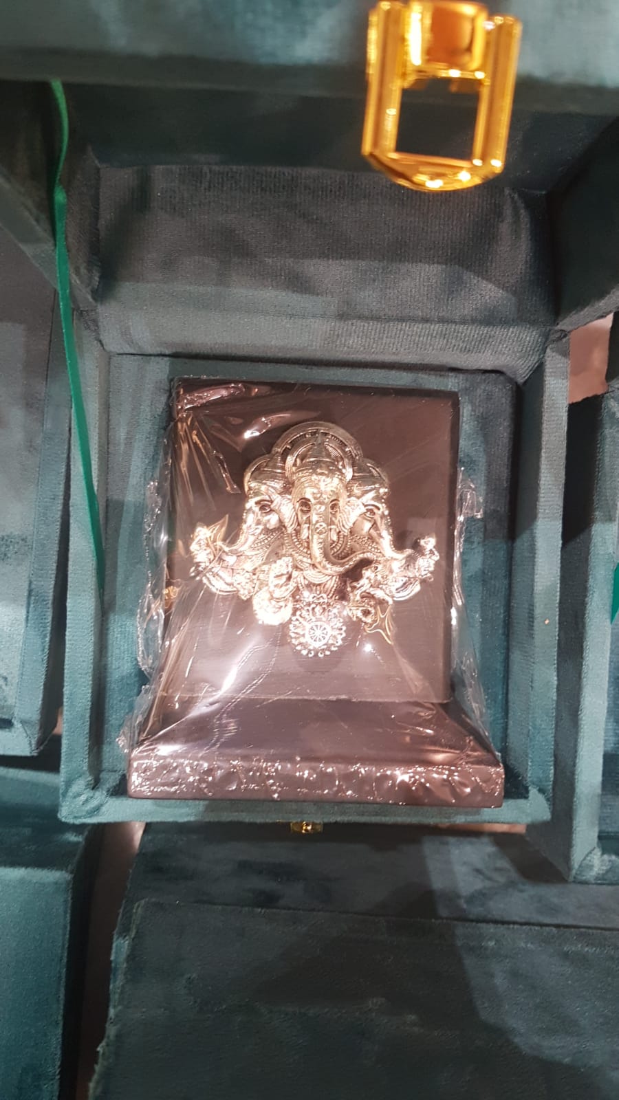 Ganesh JI 4'' Clad Silver W/b