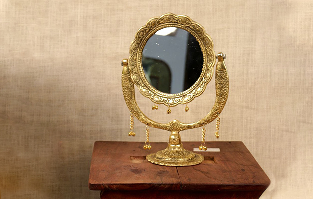 MIRRORS