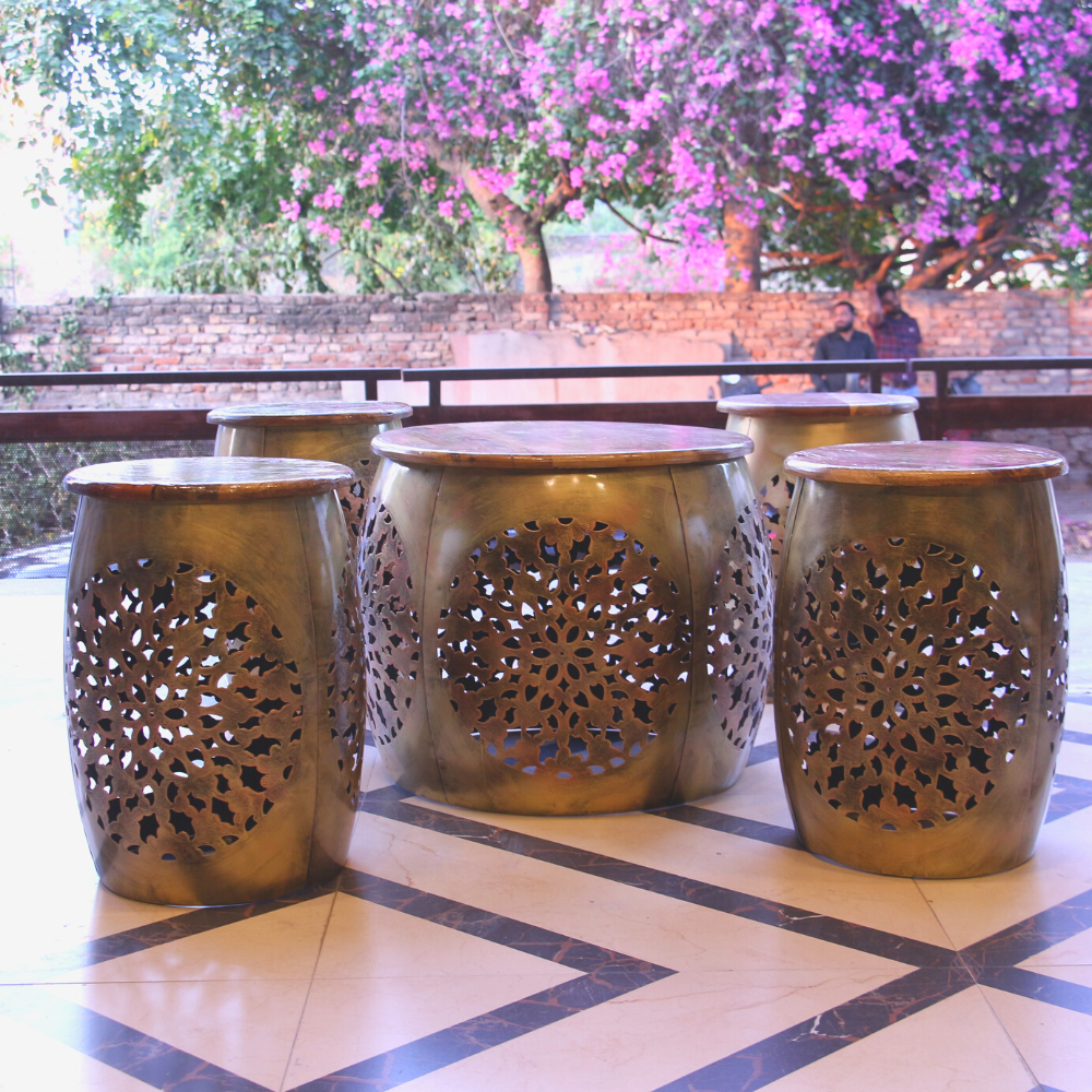 Old Table Set Of 5 -1325