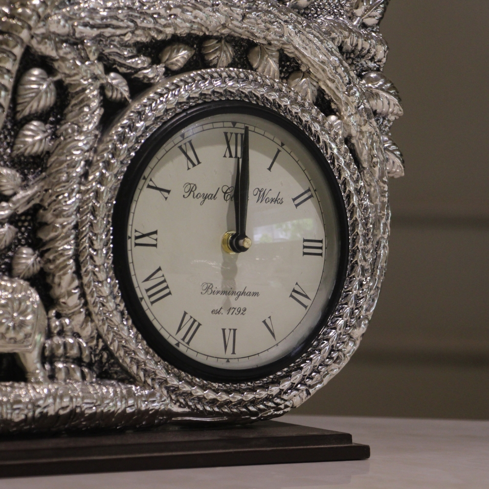 Clock Elephant Family Silver W/b - 4