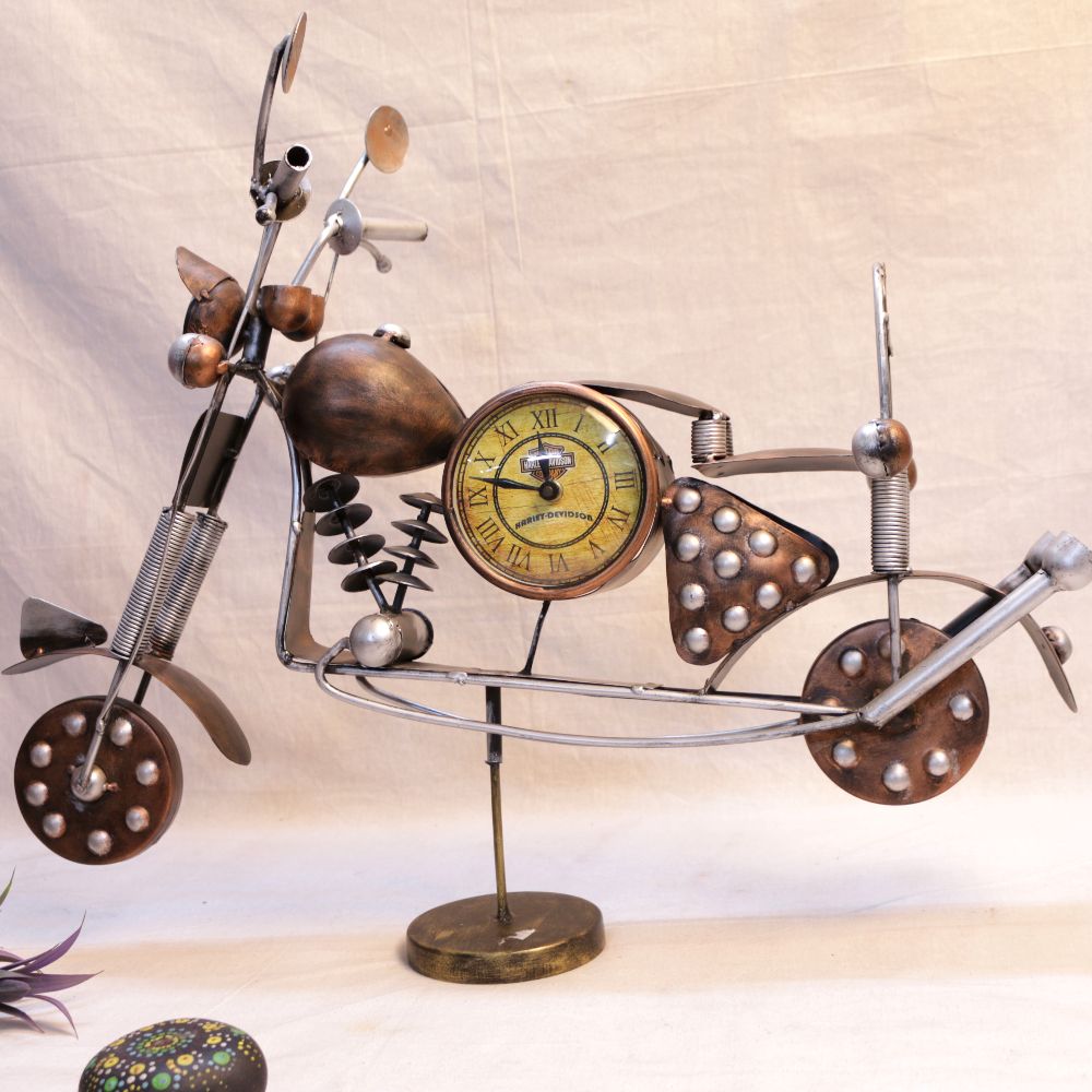 BIKE WITH STAND