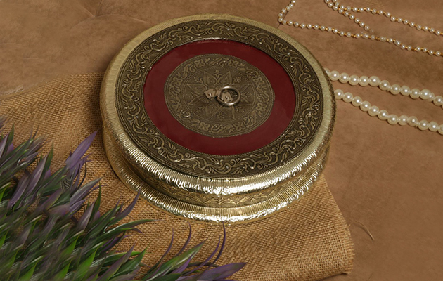 NEW YEAR GIFTING