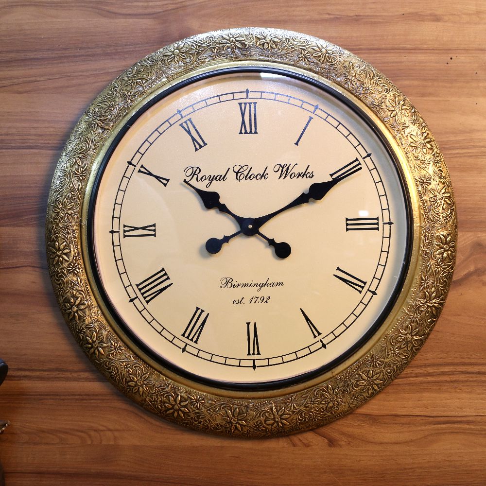24x24x18 METAL CLOCK