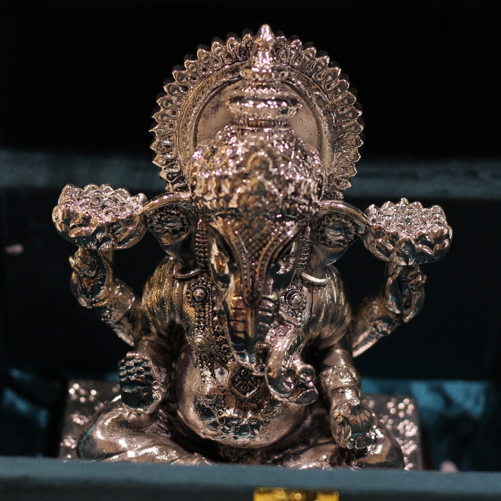 Ganesh Chowki 6'' Silver W/b - 3