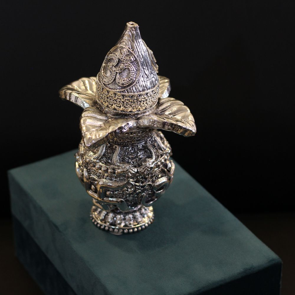 Resin Kalash With Nariyal - 6