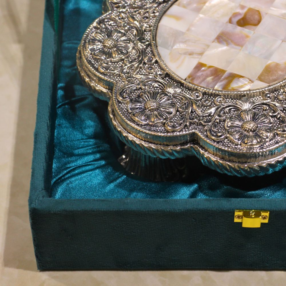 Chowki Clad Silver 8x8 - 3