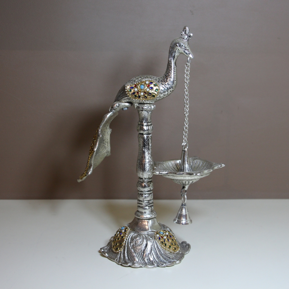 Peacock Bell Stand Golden