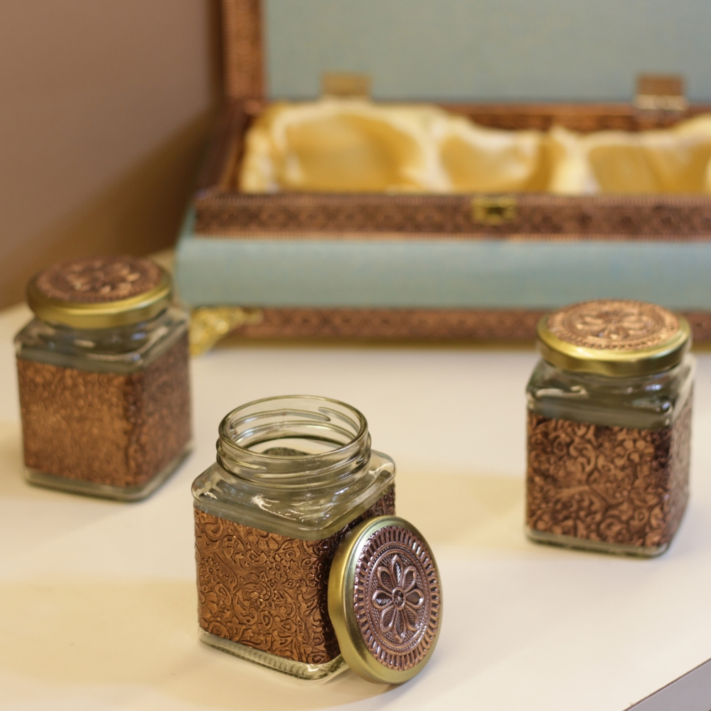 3 Jar Leg Dryfruit Box - 3