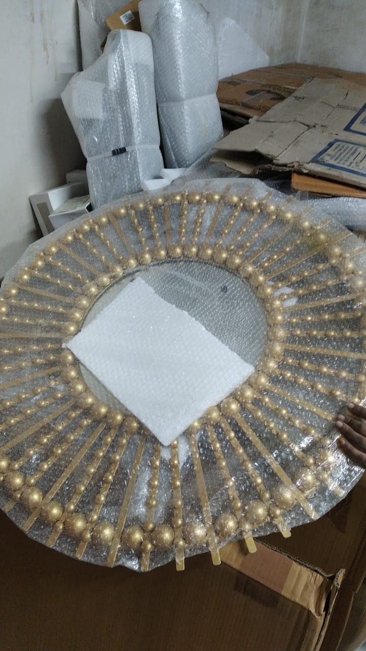 Small And Big Boll Mirror