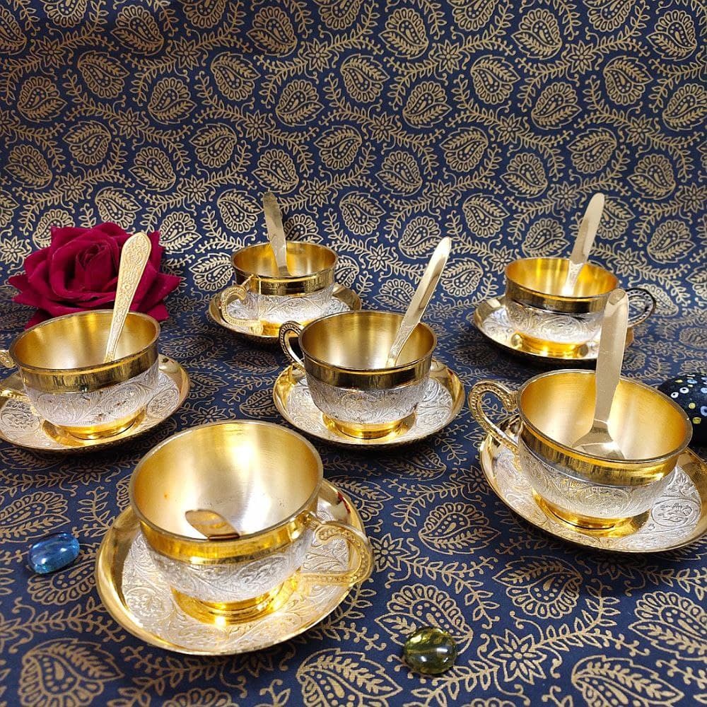 TWO TONE 6 CUP & SAUCER SET WITH SPOON AND TRAY