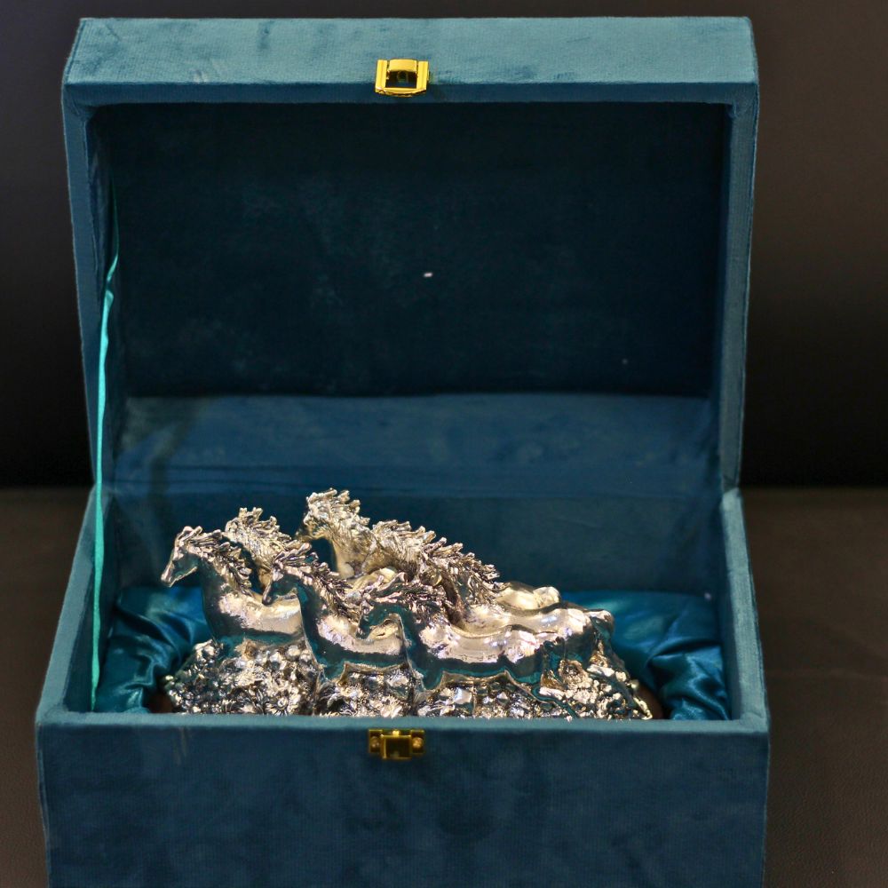 7 Horse Clad With Silver W/box - 7
