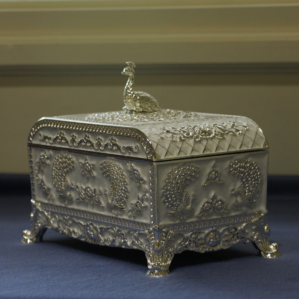 Square Jewellery Box Peacock Nob - 5