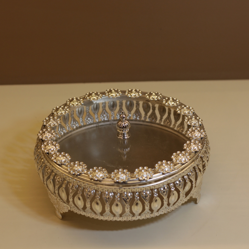 Silver Jali Box 8x8