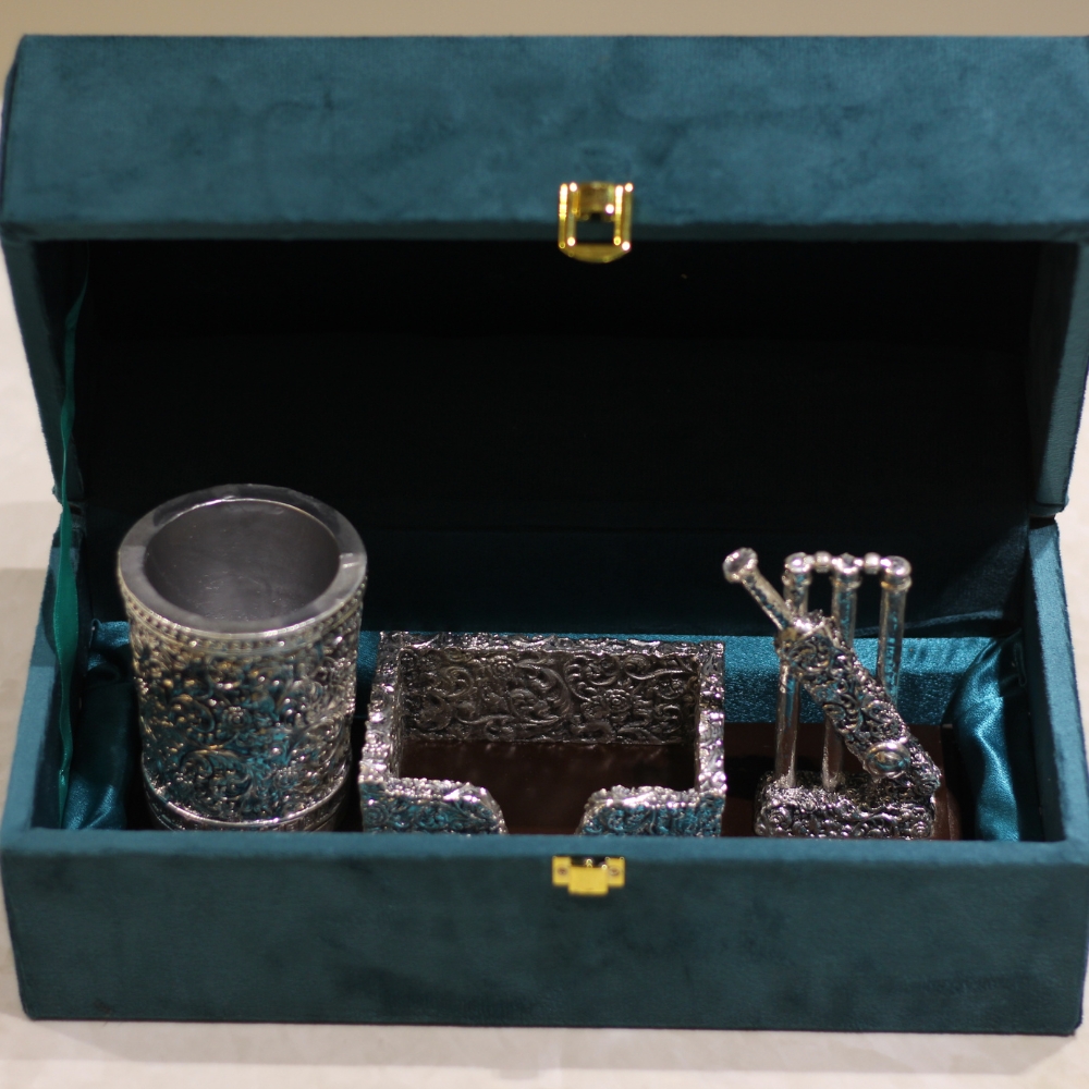 Pen Stand Card Holder/ Wicket - 6