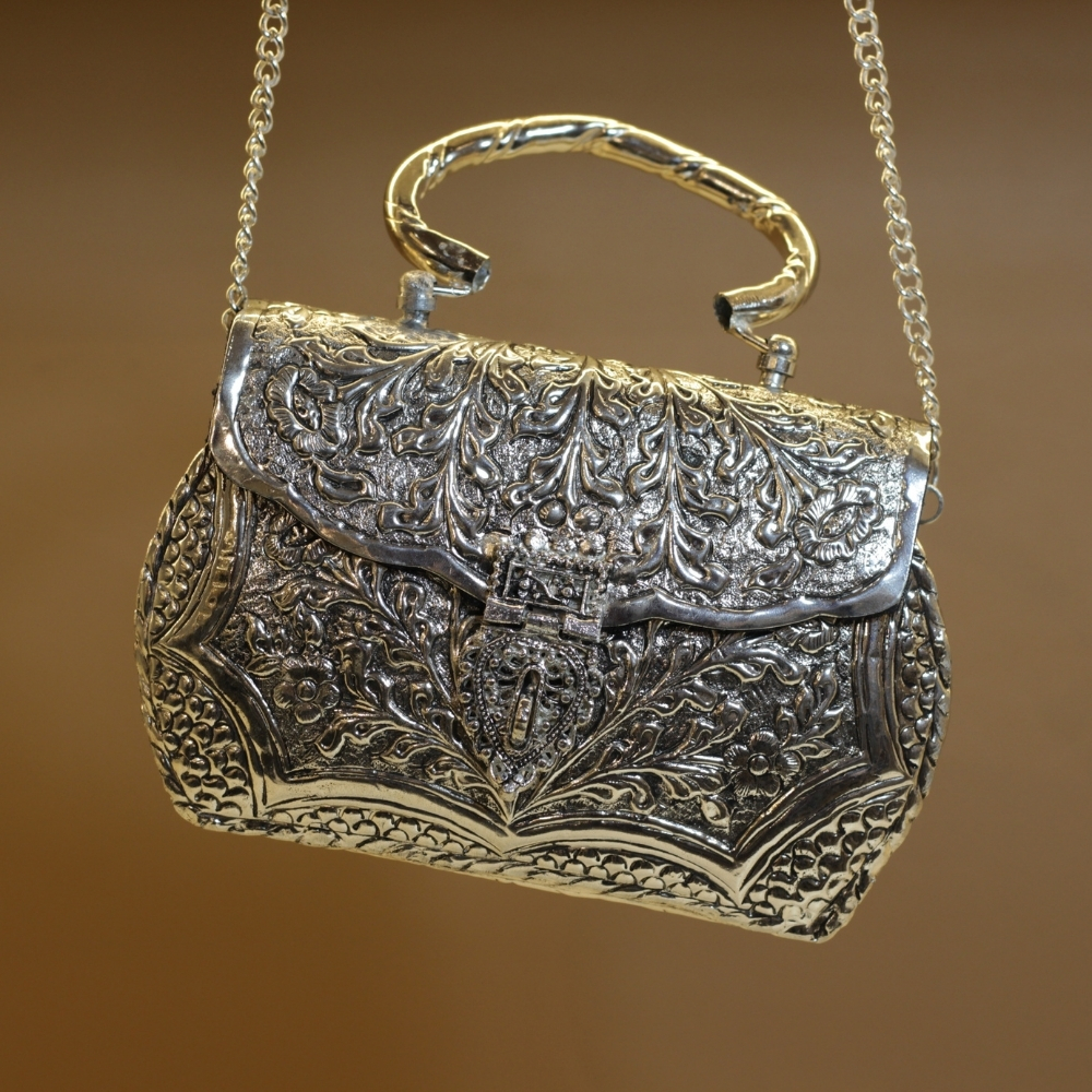 Brass purse - 3