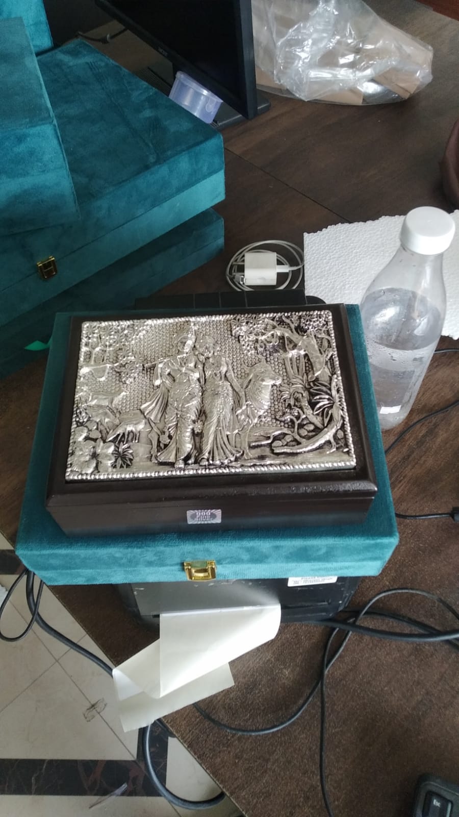 Radha Krishna Dryfruit Big Box W/box